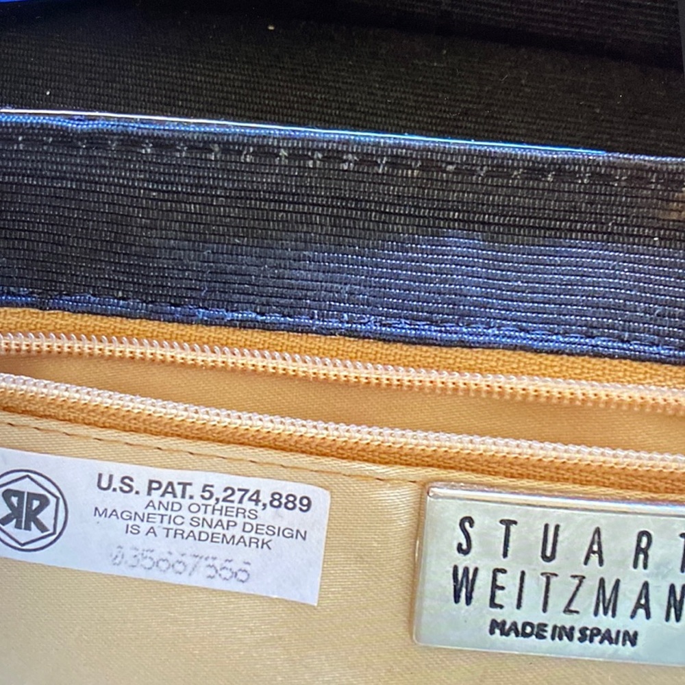 Stuart Weitzman Beautiful Black Patent Leather Shiny Silver Hardware Bag - Picture 3 of 16